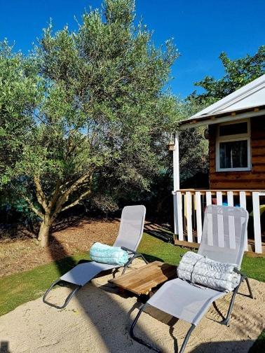 Un Chalet Dans Les Oliviers 3 Nuits Mini Nîmes Exteriör bild
